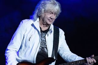 Zemřel zpěvák John Lodge - Novinky